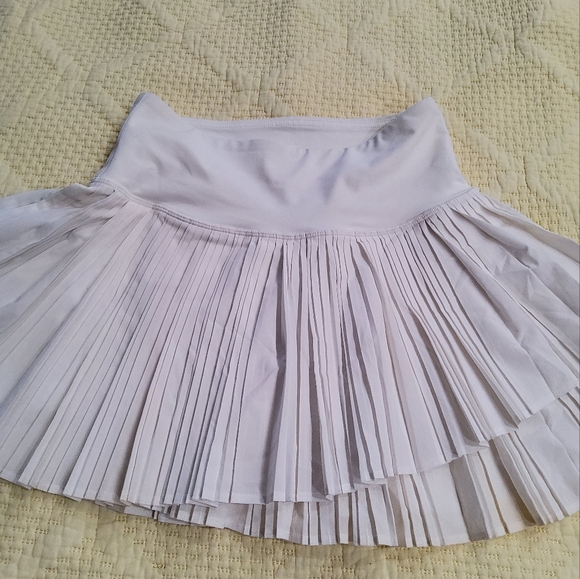 Ivivva Lululemon Pleat The Hiat Skirt Size 12 - Picture 4 of 8